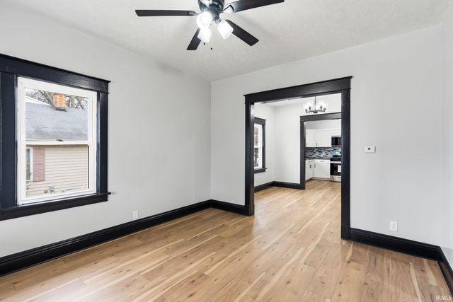 1618 E Dayton Street, South Bend, IN 46613