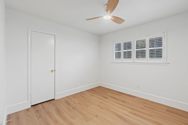 2116 Tamworth Court, Bedford, TX 76021