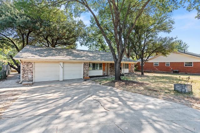 2116 Tamworth Court, Bedford, TX 76021