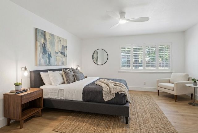 2116 Tamworth Court, Bedford, TX 76021