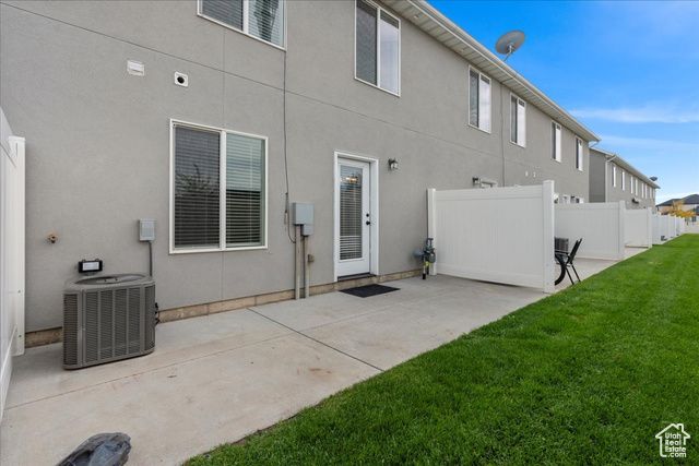 1142 W 2050 S, Syracuse, UT 84075