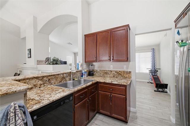1536 Singing Bird Lane, North Las Vegas, NV 89031