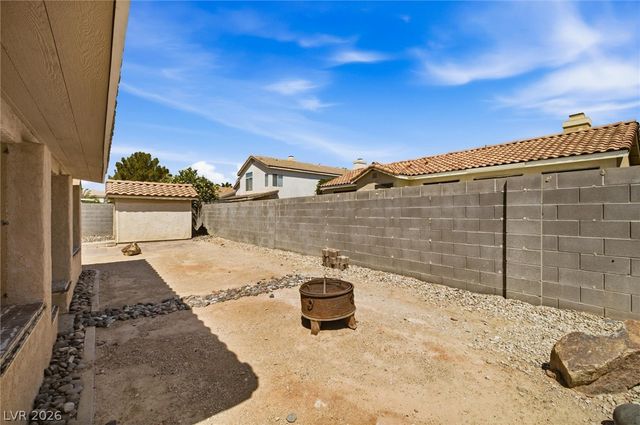 1536 Singing Bird Lane, North Las Vegas, NV 89031