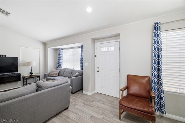 1536 Singing Bird Lane, North Las Vegas, NV 89031