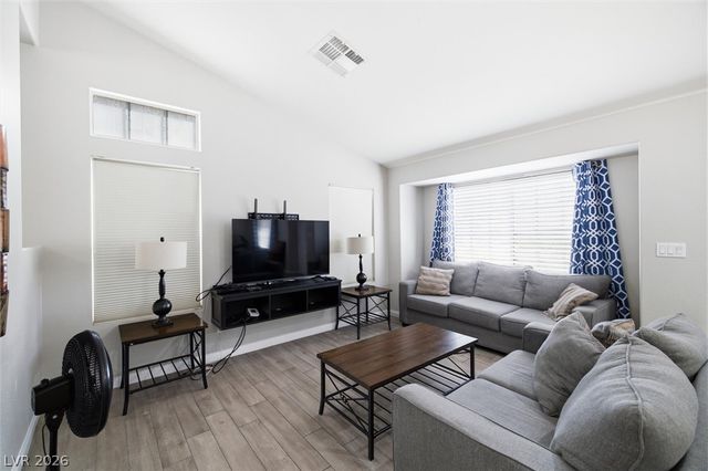 1536 Singing Bird Lane, North Las Vegas, NV 89031