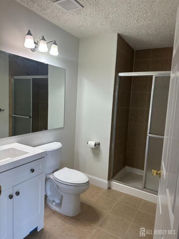 465 Northam Drive, North Brunswick, NJ 08902