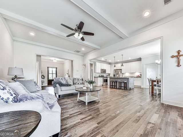 119 Meadow Circle, Ellijay, GA 30540