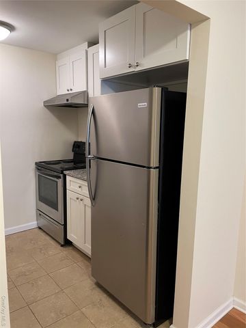 1001 McIntosh Place, Newburgh, NY 12550