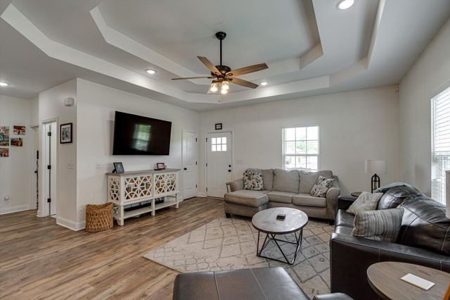 411 Coahulla Creek Drive, Dalton, GA 30721
