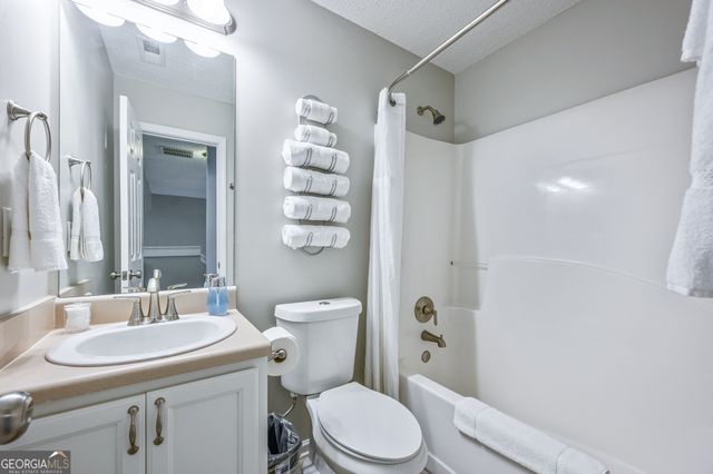 31 Middleton Court, Cartersville, GA 30120