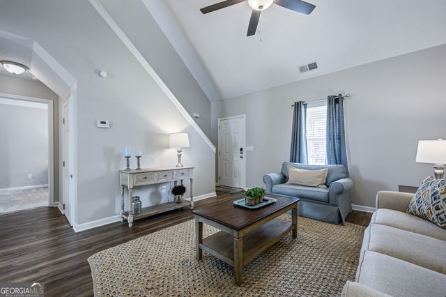 31 Middleton Court, Cartersville, GA 30120