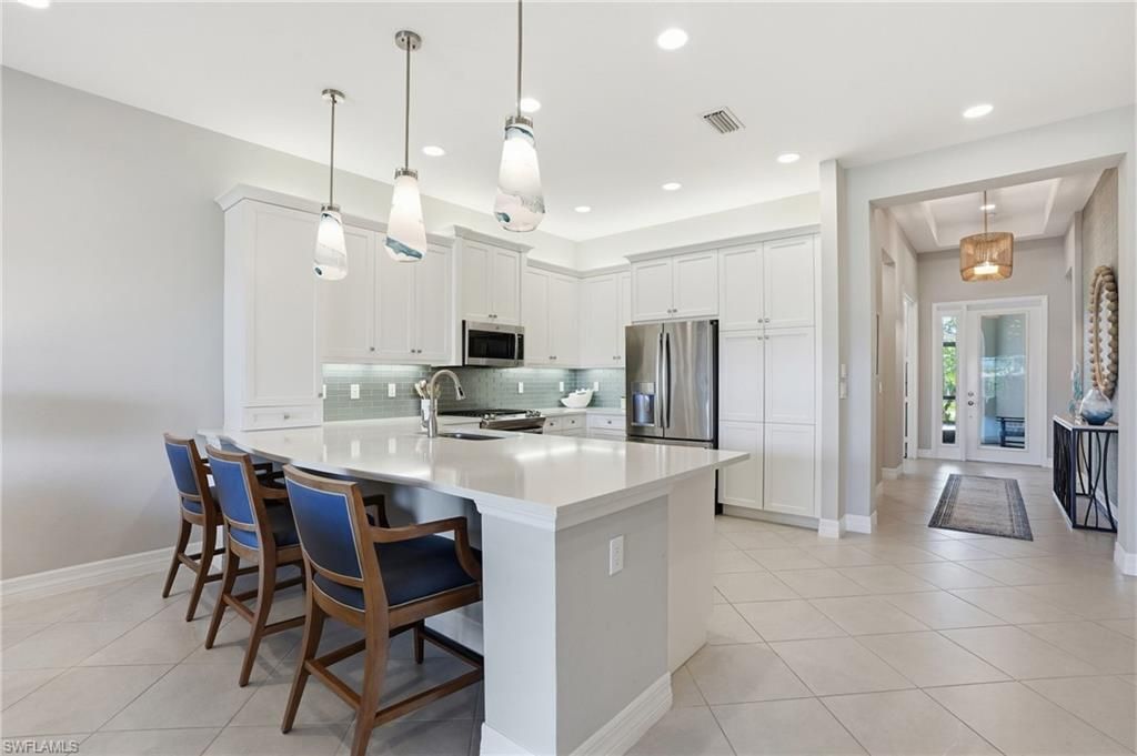 4475 Crimson AVE, NAPLES, FL 34119 — photo 2