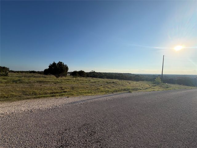 1040 Cedar Hill Drive, Nemo, TX 76070