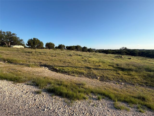 1040 Cedar Hill Drive, Nemo, TX 76070