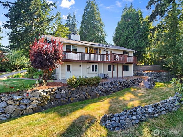 13807 Military Road E, Puyallup, WA 98374