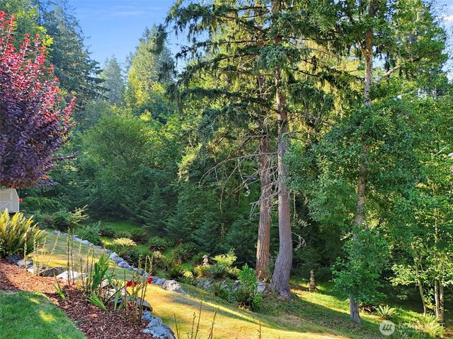 13807 Military Road E, Puyallup, WA 98374