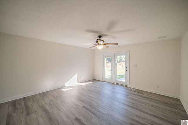 2496 Ross Crossing Rd, Kevil, KY 42053