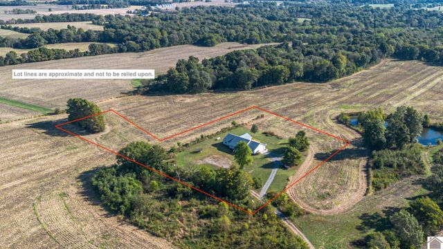 2496 Ross Crossing Rd, Kevil, KY 42053