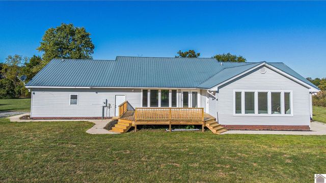 2496 Ross Crossing Rd, Kevil, KY 42053