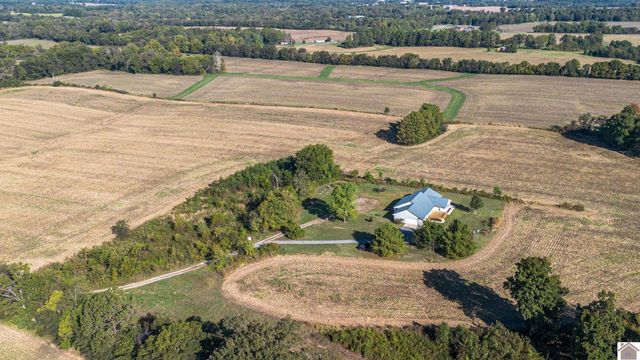 2496 Ross Crossing Rd, Kevil, KY 42053