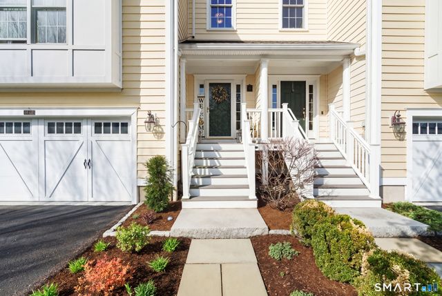 46 Great Heron Lane 46, Brookfield, CT 06804