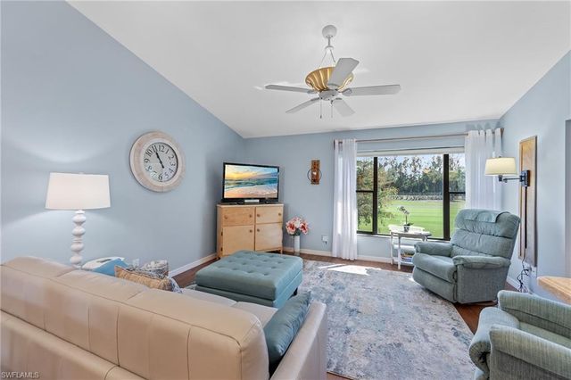 5890 Trailwinds DR 522, Fort Myers, FL 33907