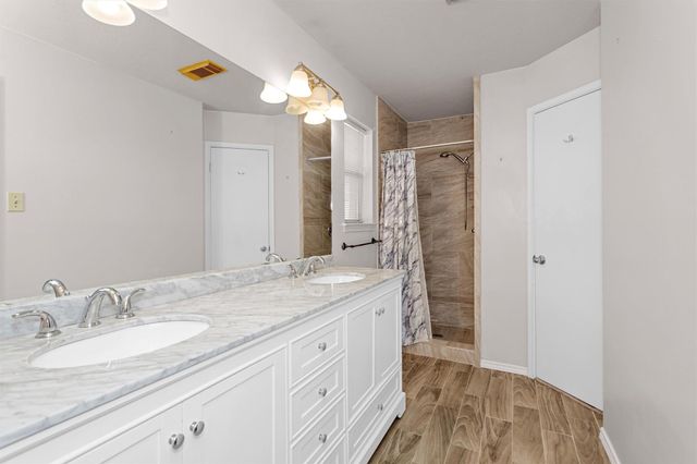 14426 Cypress Ridge Drive, Cypress, TX 77429