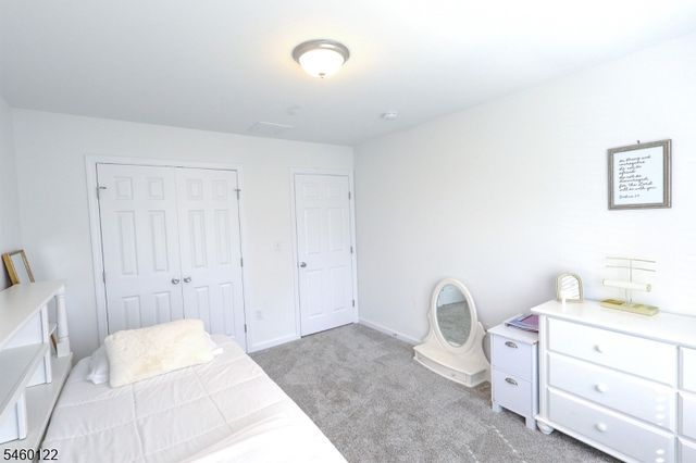 25 FerroMonte Ave, Roxbury Twp., NJ 07847