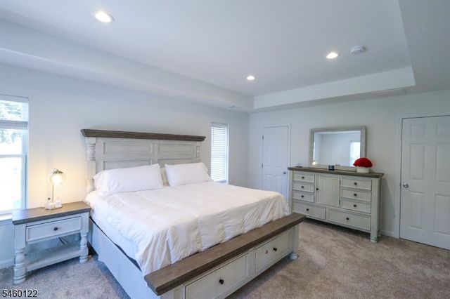 25 FerroMonte Ave, Roxbury Twp., NJ 07847