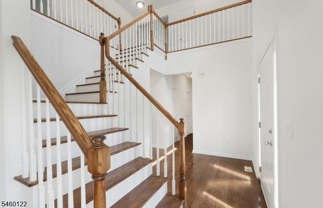 25 FerroMonte Ave, Roxbury Twp., NJ 07847