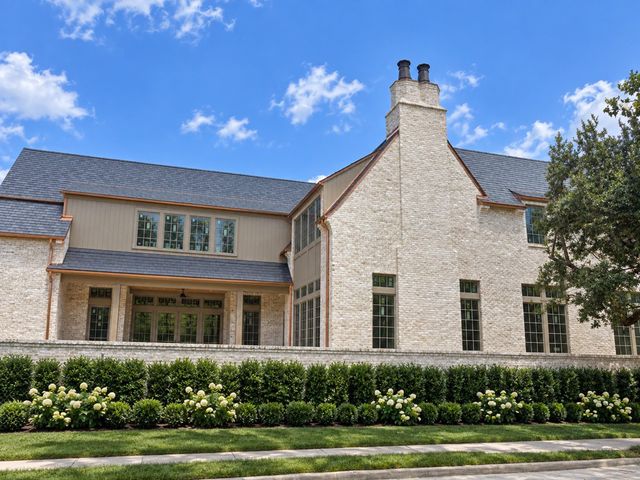 6546 Westchester Avenue, West University Place, TX 77005
