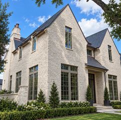 6546 Westchester Avenue, West University Place, TX 77005