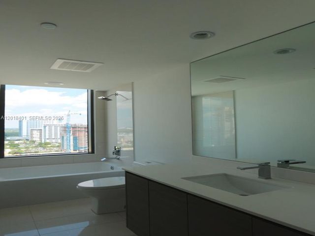 460 NE 28 STREET 2701, Miami, FL 33137