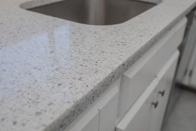 207 BURNLEY DR, Staunton, VA 24401