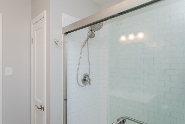 207 BURNLEY DR, Staunton, VA 24401