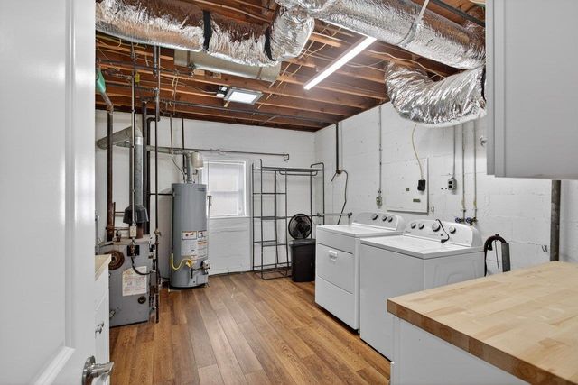 207 BURNLEY DR, Staunton, VA 24401