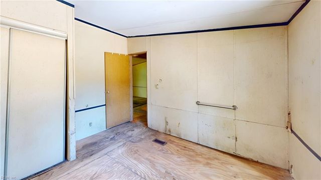 5080 Sandy Clay LN, Gloucester, VA 23061