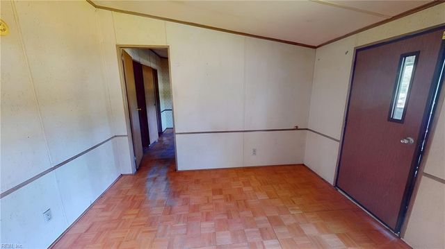 5080 Sandy Clay LN, Gloucester, VA 23061