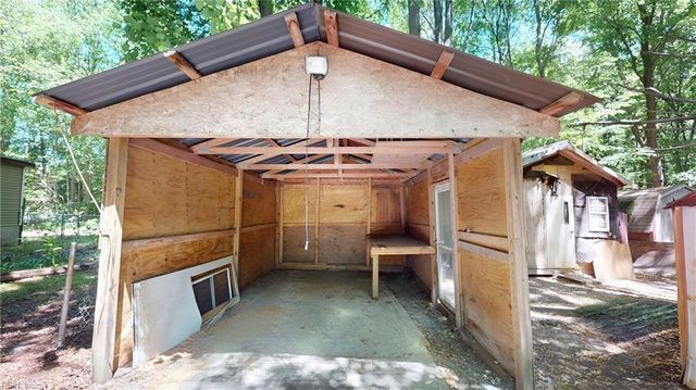 5080 Sandy Clay LN, Gloucester, VA 23061