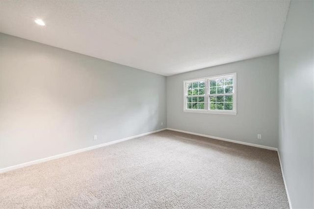 13404 W 84th Street, Lenexa, KS 66215