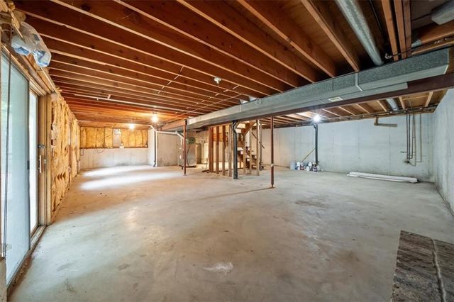 13404 W 84th Street, Lenexa, KS 66215