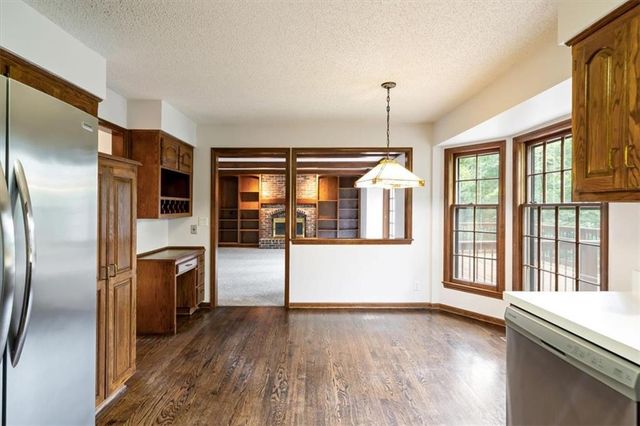 13404 W 84th Street, Lenexa, KS 66215