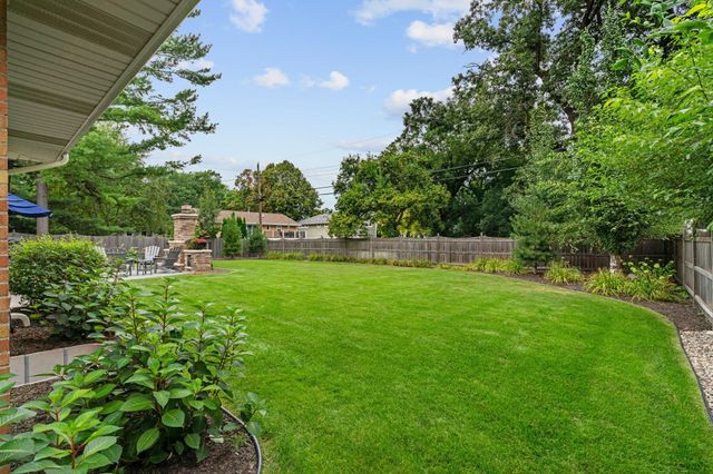5234 Hollywood Road, Edina, MN 55436