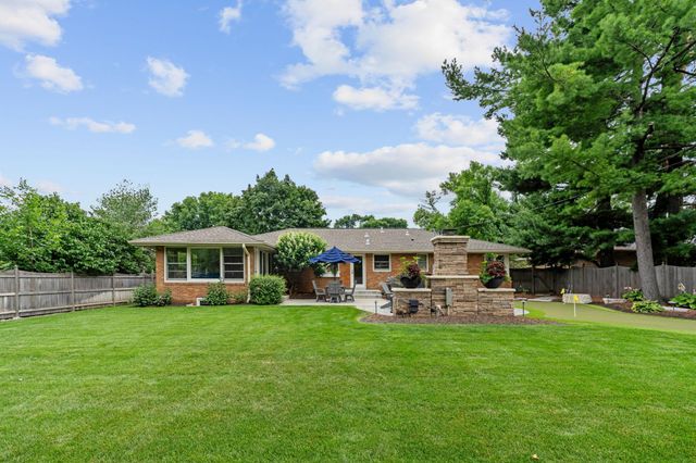 5234 Hollywood Road, Edina, MN 55436