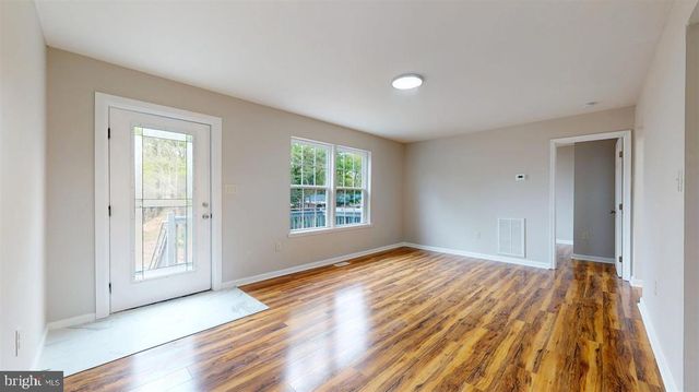 5609 BRIARWOOD DR, Millville, NJ 08332