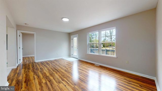 5609 BRIARWOOD DR, Millville, NJ 08332