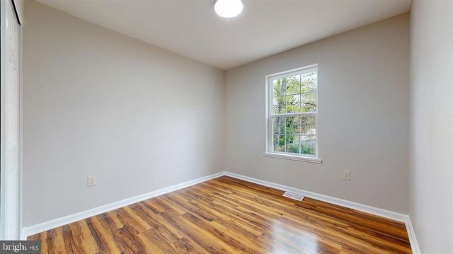 5609 BRIARWOOD DR, Millville, NJ 08332