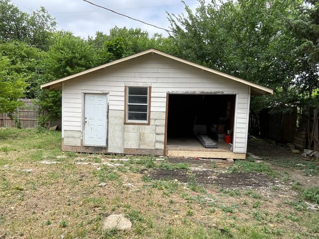 2045 Delmar Drive, Garland, TX 75041