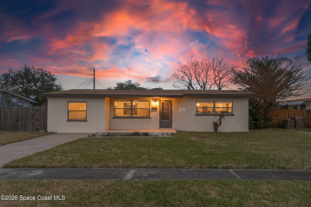 545 Westminster Avenue, Melbourne, FL 32935