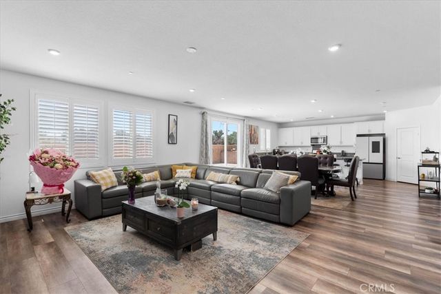 3895 W Bodega Way, San Bernardino, CA 92407